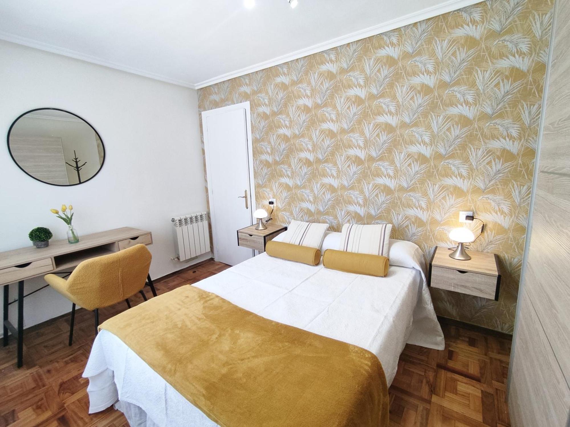 Apartamento Centrico Con Wifi Aviles Bagian luar foto